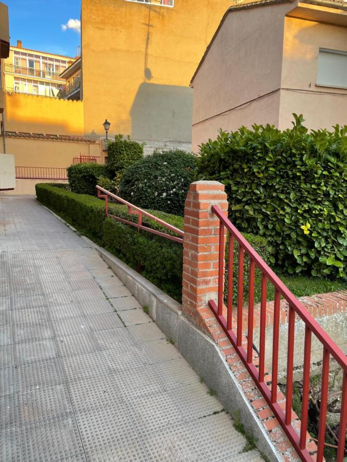 Apartamento Turistico Avila Vut Exteriör bild