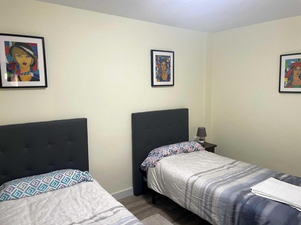 Apartamento Turistico Avila Vut Exteriör bild