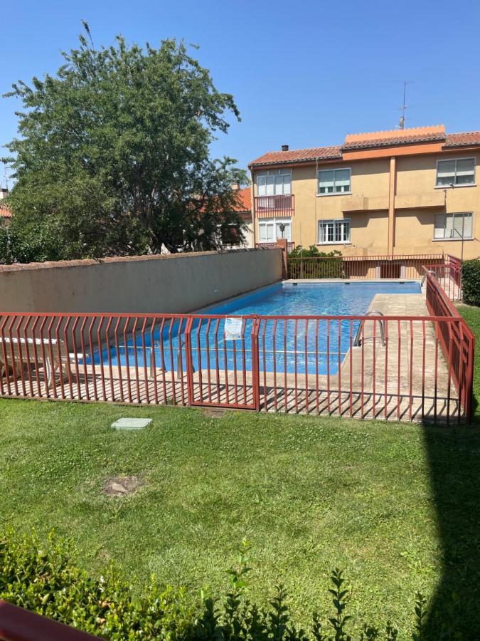 Apartamento Turistico Avila Vut Exteriör bild